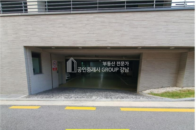 서울 강남구 논현동 선정릉역 , 강남구청역 도보 5분.신축급 . 단독 건물 . 업무시설 . 통임대 임대 매물번호 10799 사진 4