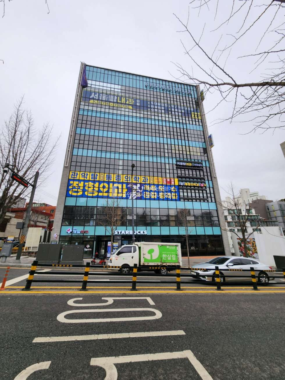 서울 관악구 봉천동 봉천동 랜드마크 메디컬 빌딩 . 년 4.3% 신축 건물. 매매 매물번호 10808 사진 1